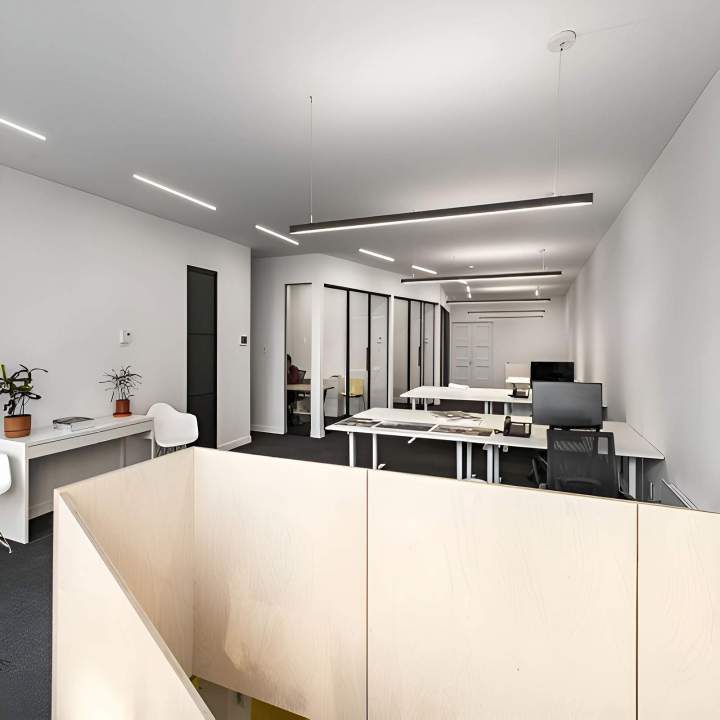 Bureau aménagé Montréal
